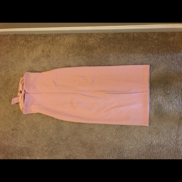 Pretty in pink strapless dress! - Picture 2 of 3